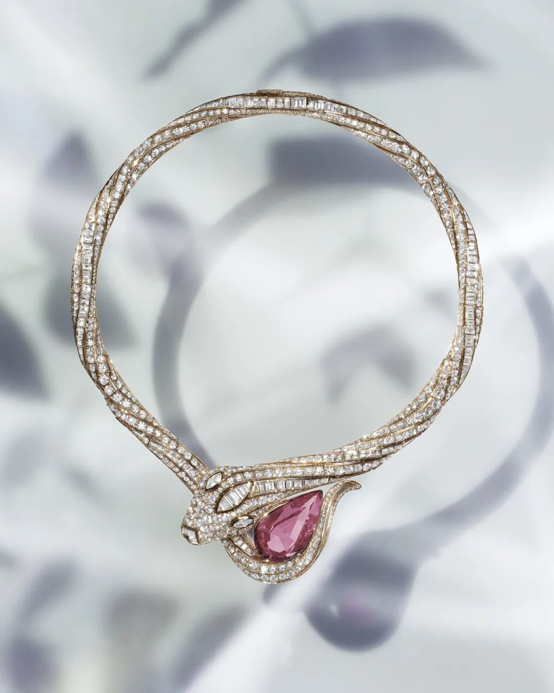 珠宝今年流行色,2017秋冬流行色该怎么与珠宝搭配