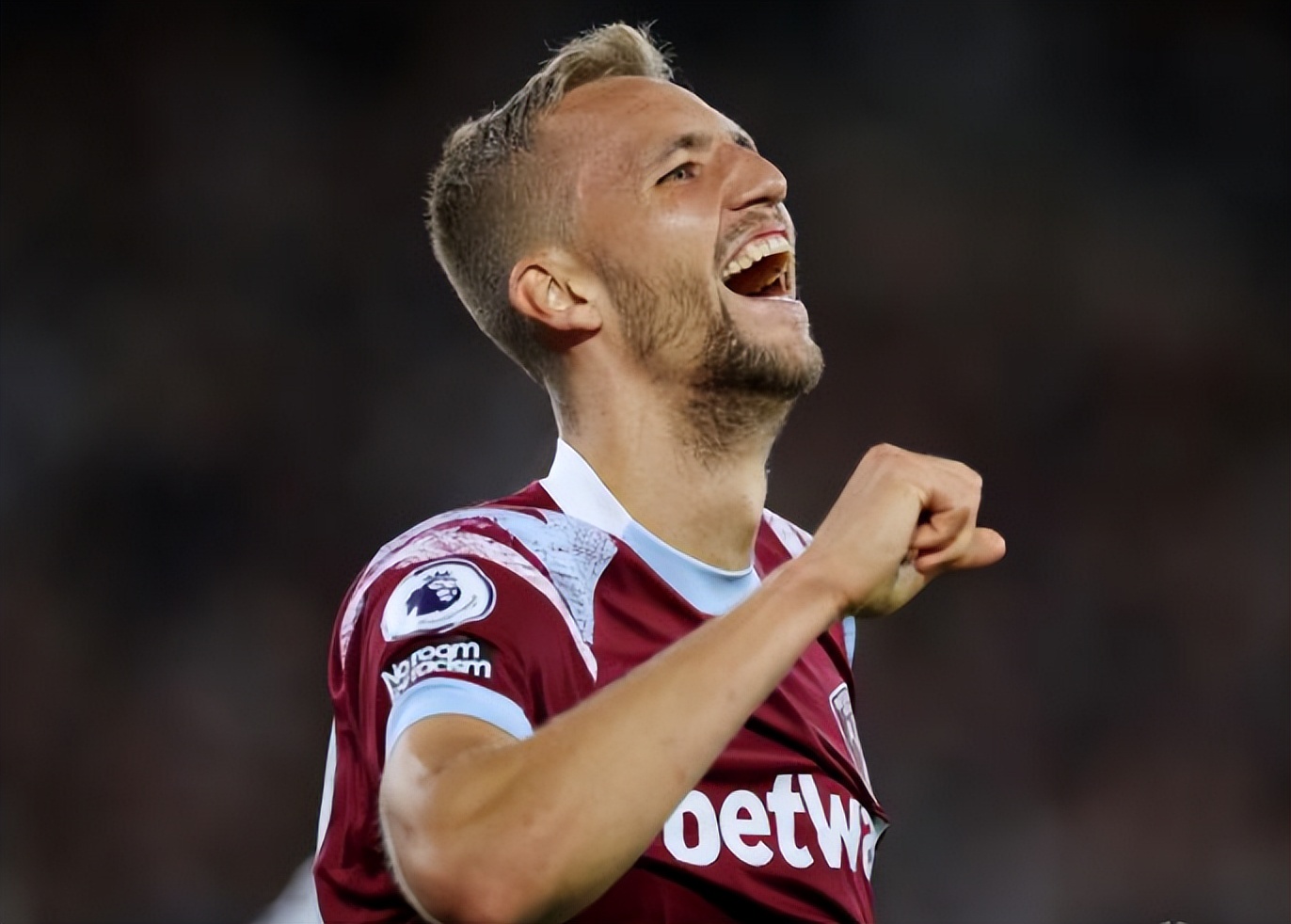 英足总杯：曼联VS西汉姆联，红魔进攻犀利无比，铁锤帮无力阻挡！