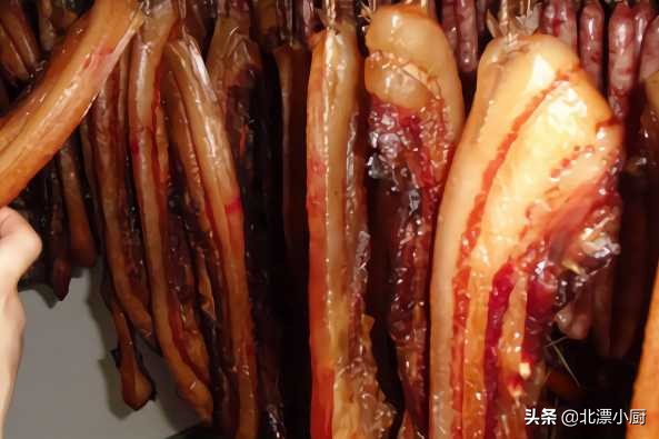腌腊肉放多少盐最好,腌腊肉放盐比例