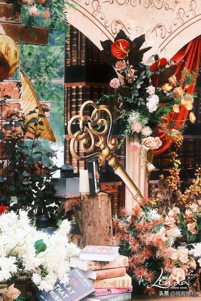 他们在霍格沃茨办了一场婚礼，请来了哈利波特…