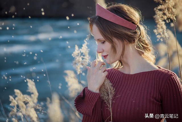 俄罗斯玩两个月需要多少人民币,俄罗斯是发达国家吗旅游攻略