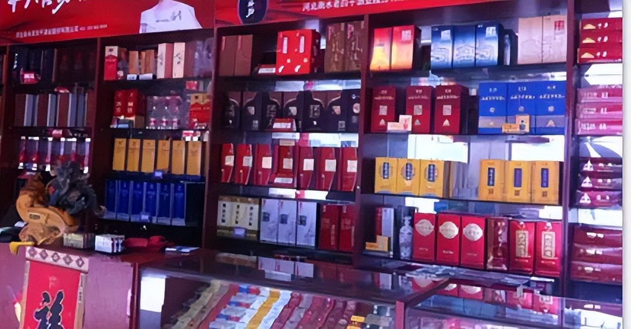 烟酒专柜赚钱吗,烟酒零售店利润怎么样