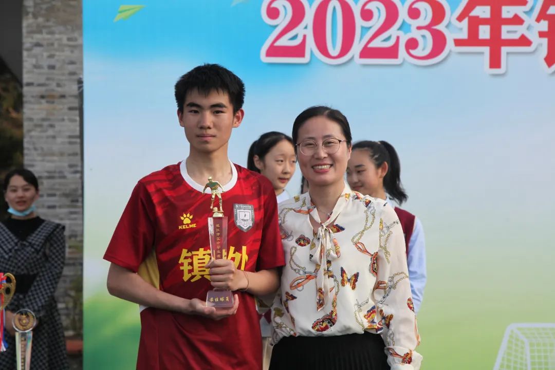 镇江市外国语学校足球队,镇江市外国语学校足球队2018