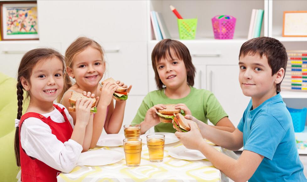 2023初中生标准身高,2020年孩子的身高标准表