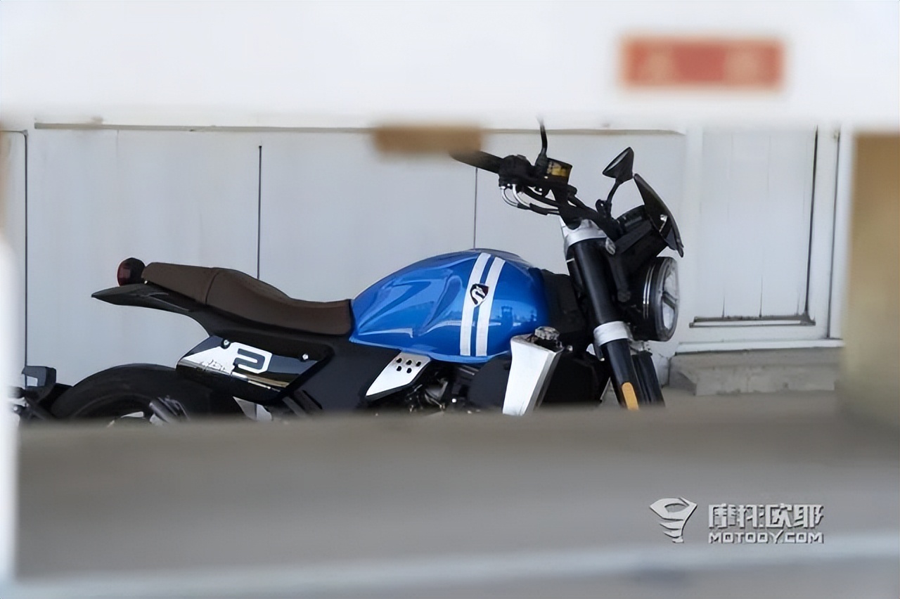 赛科龙re250攀爬版,赛科龙re250最新测评