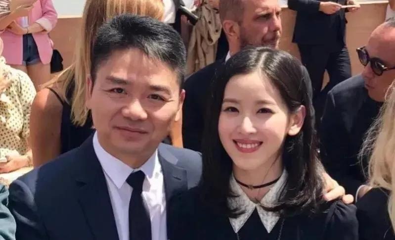 章泽天刘强东2014恋情曝光,刘强东和章泽天现状况