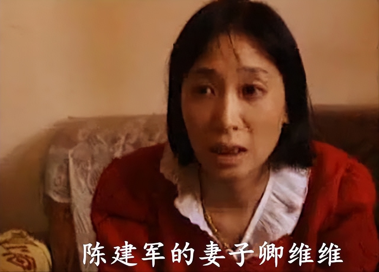 民警潜伏毒窝被发现,25岁民警猝死在派出所