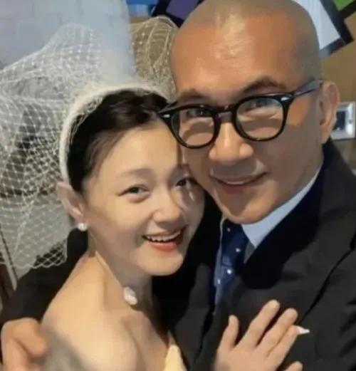 大s年轻时30岁,大s的真实年龄51岁