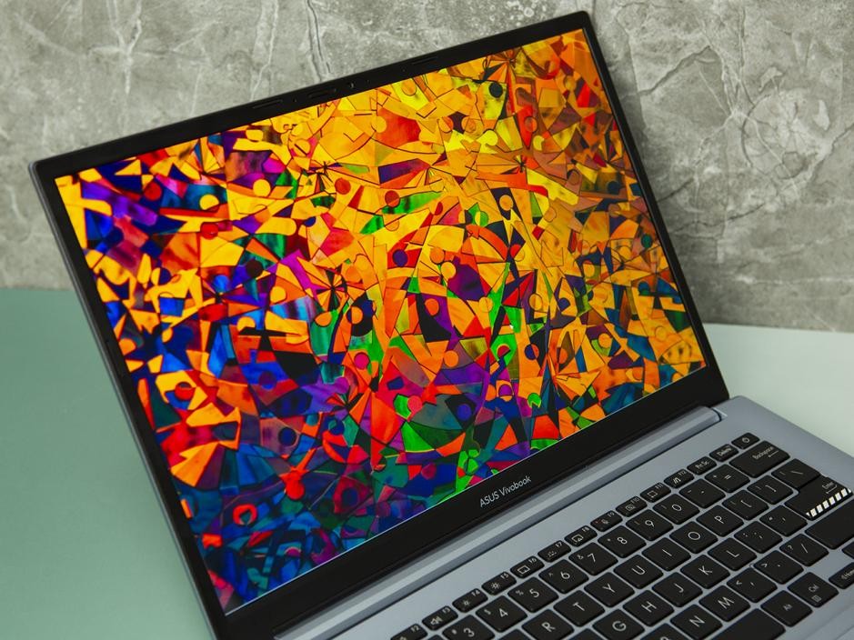 oled笔记本电脑推荐性价比高,oled笔记本值不值得买