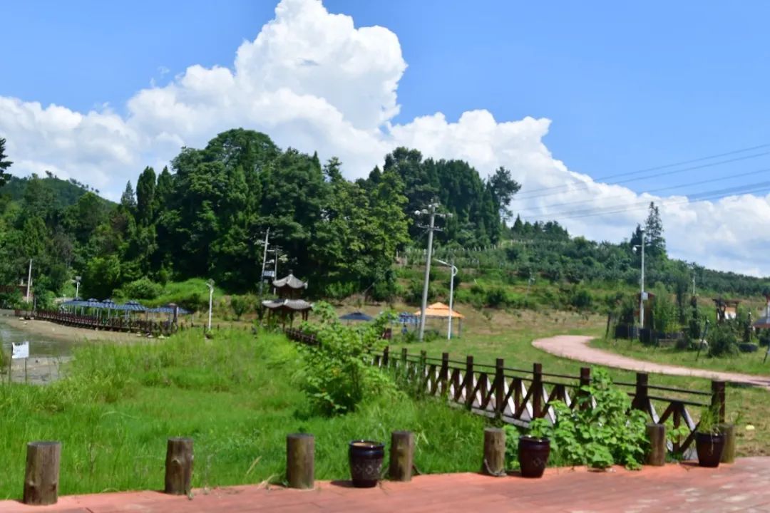 贵阳周边自己烧烤游玩地方推荐,贵阳可以免费露营烧烤的地方