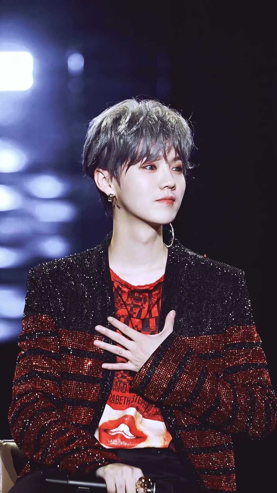 鹿晗2017年手机壁纸,鹿晗高清手机壁纸2016