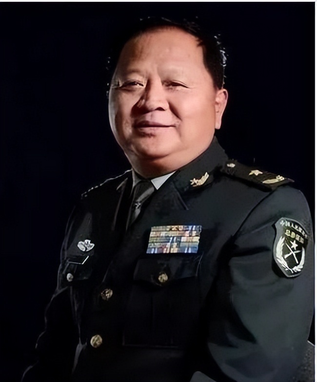 閫氫俊涔嬪彶,閫氫俊鎴樺彶