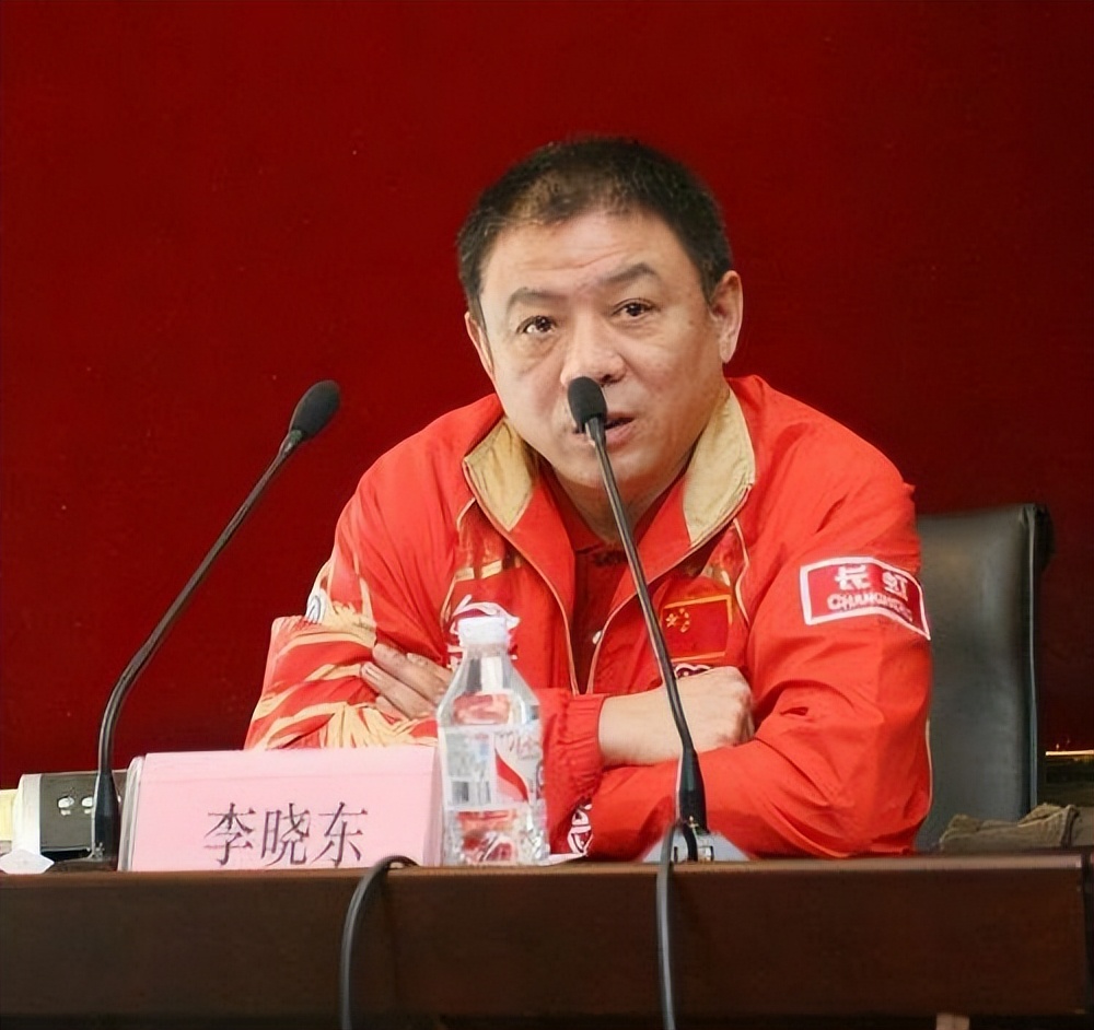 2002年釜山亚运会王楠李晓东,国乒女队主教练李晓东
