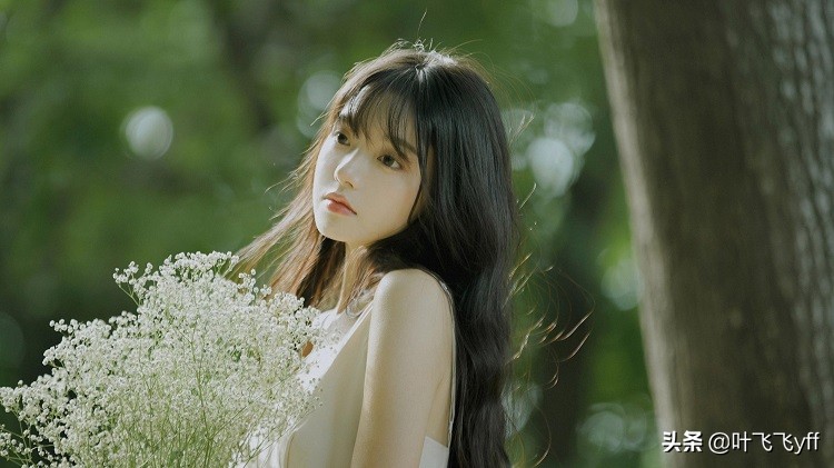 和女人聊天怎么撩她,跟女人聊天怎么撩她