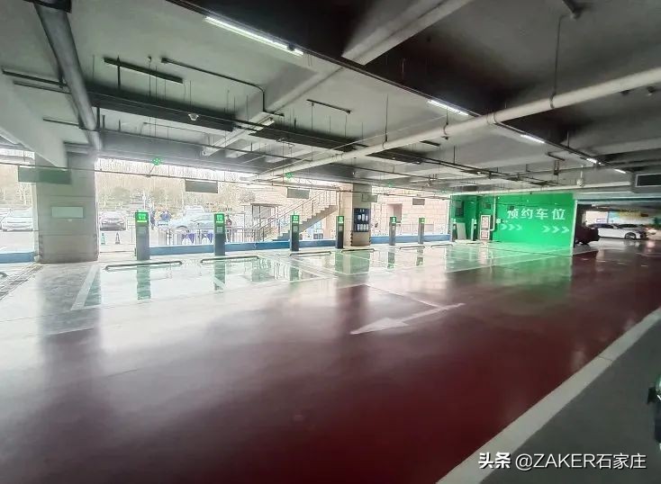 ZAKER石家庄早新闻3.11｜车位可预约，先离场后付费！石家庄停车新模式来了；在乌留学生们，回家