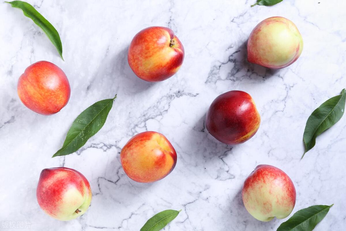 青岛水果店“免费吃水果”3天业绩突破40万元，这套路确实厉害！