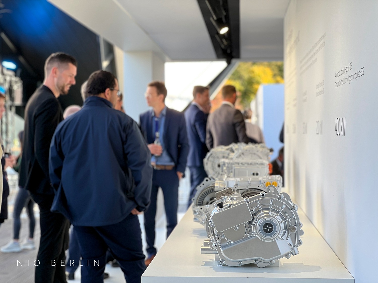 蔚来要和bba三分天下,蔚来的高端之路从bba的包围中突围