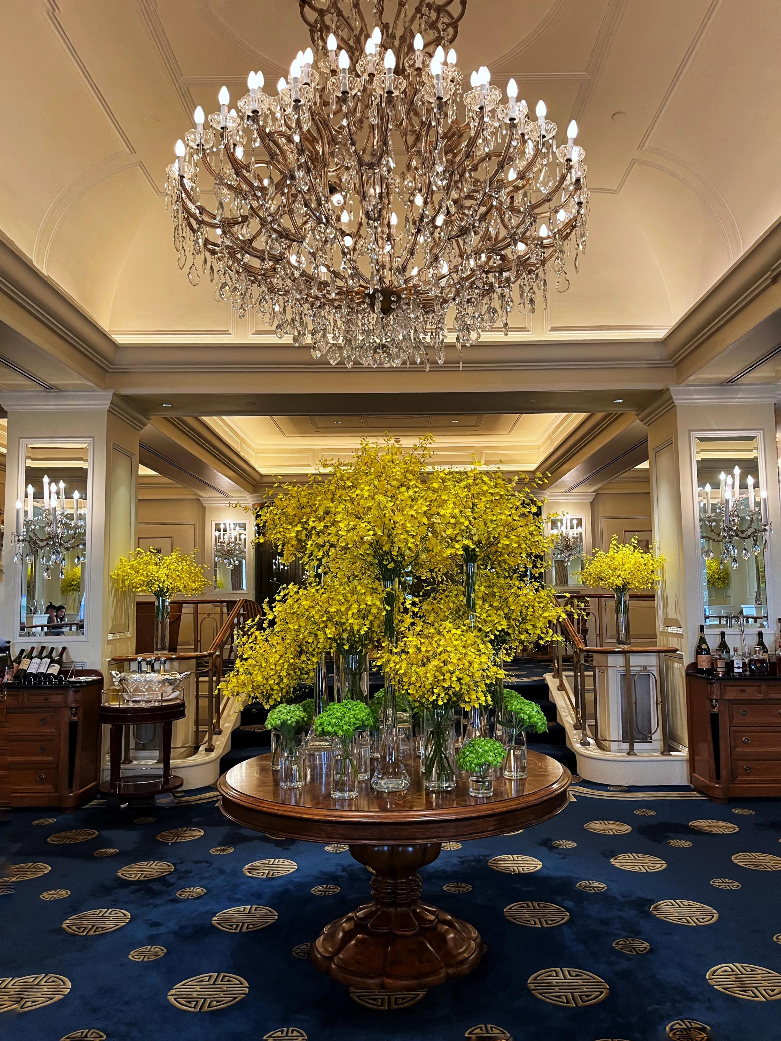 香港半岛酒店宴会厅,香港半岛酒店与威斯汀