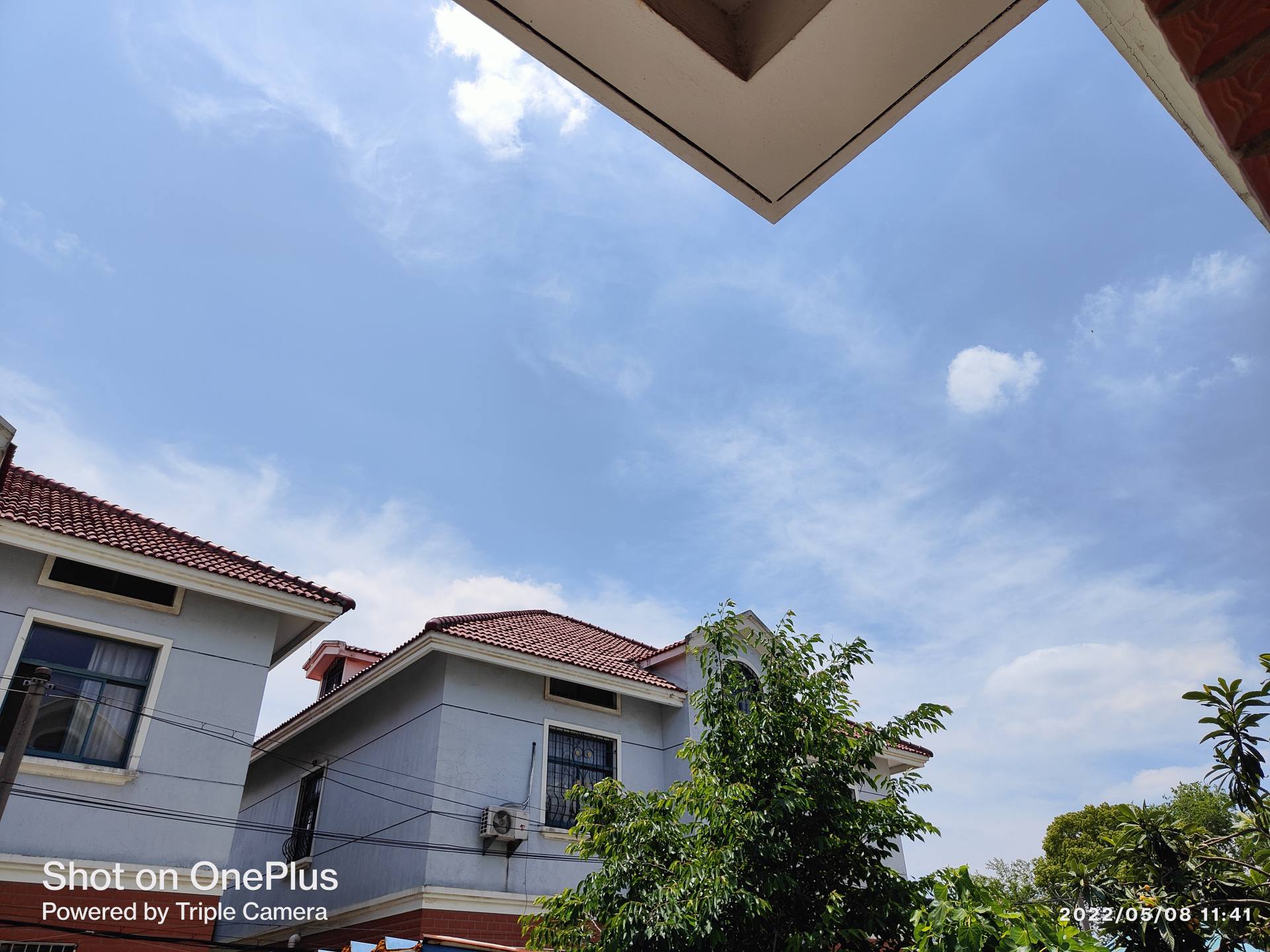 佳能相机100d代值得买吗,2022年佳能100d值得买吗