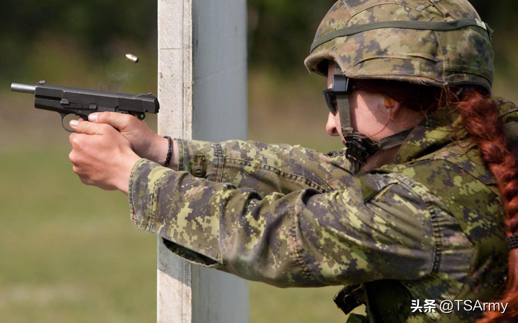 世界上目前军队制式最好的手枪,盘点我国军事手枪