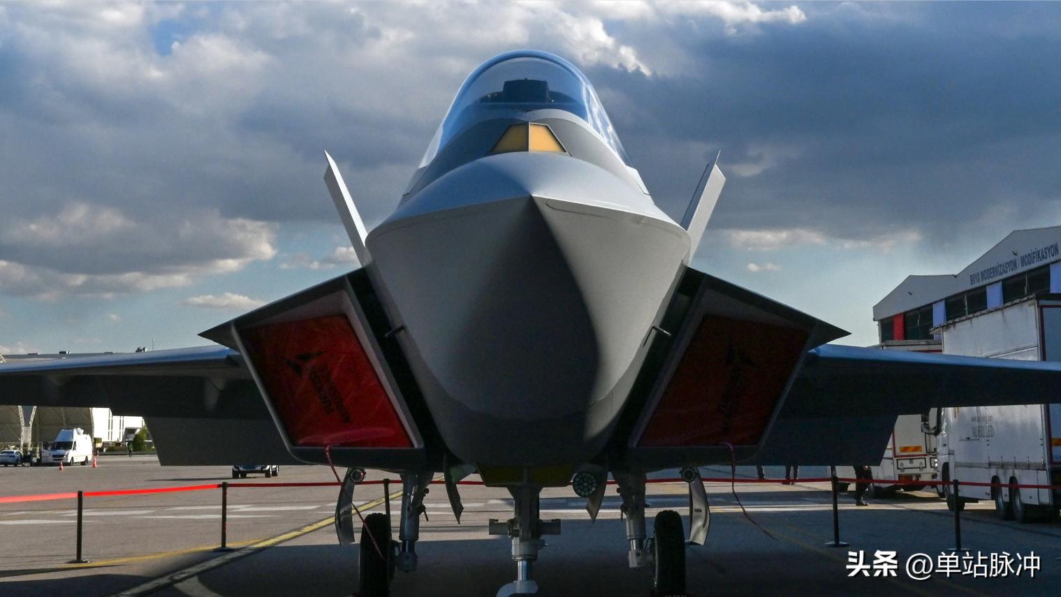 土耳其tfx隐身战斗机服役时间,土耳其tf-x五代战机