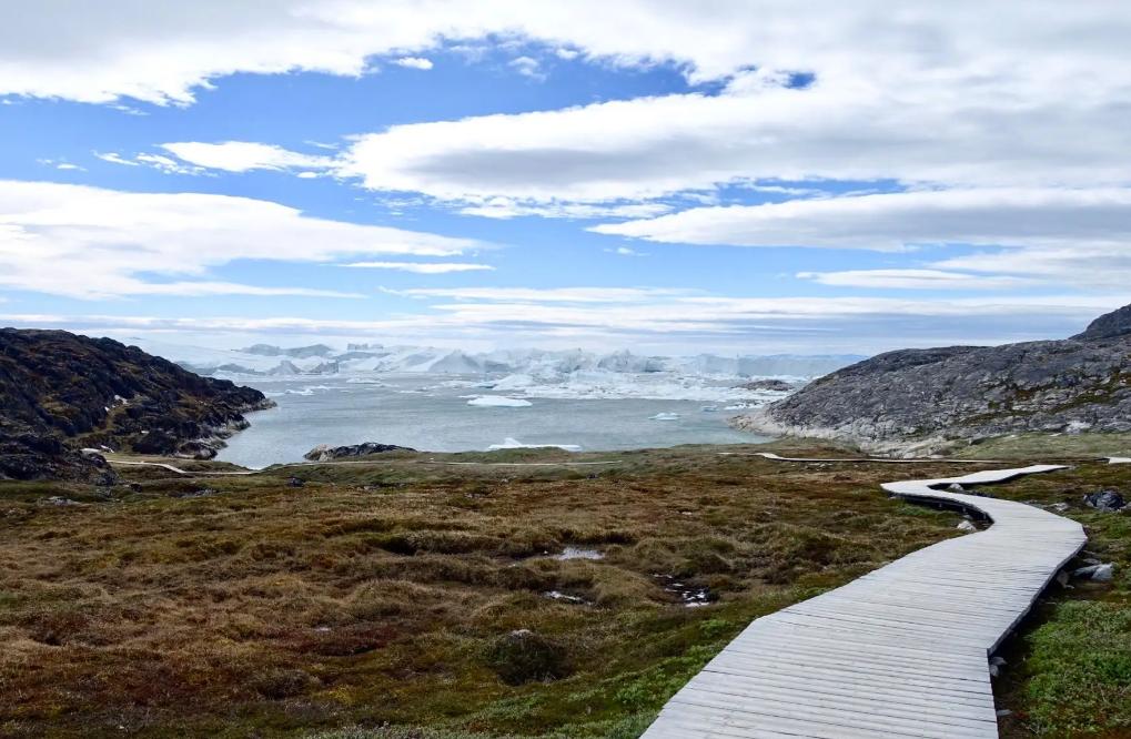 冰与火之地的奇幻之旅：格陵兰岛旅游攻略大全