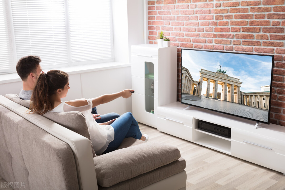 买电视机怎么选不上当,购买电视机注意事项再也不踩坑