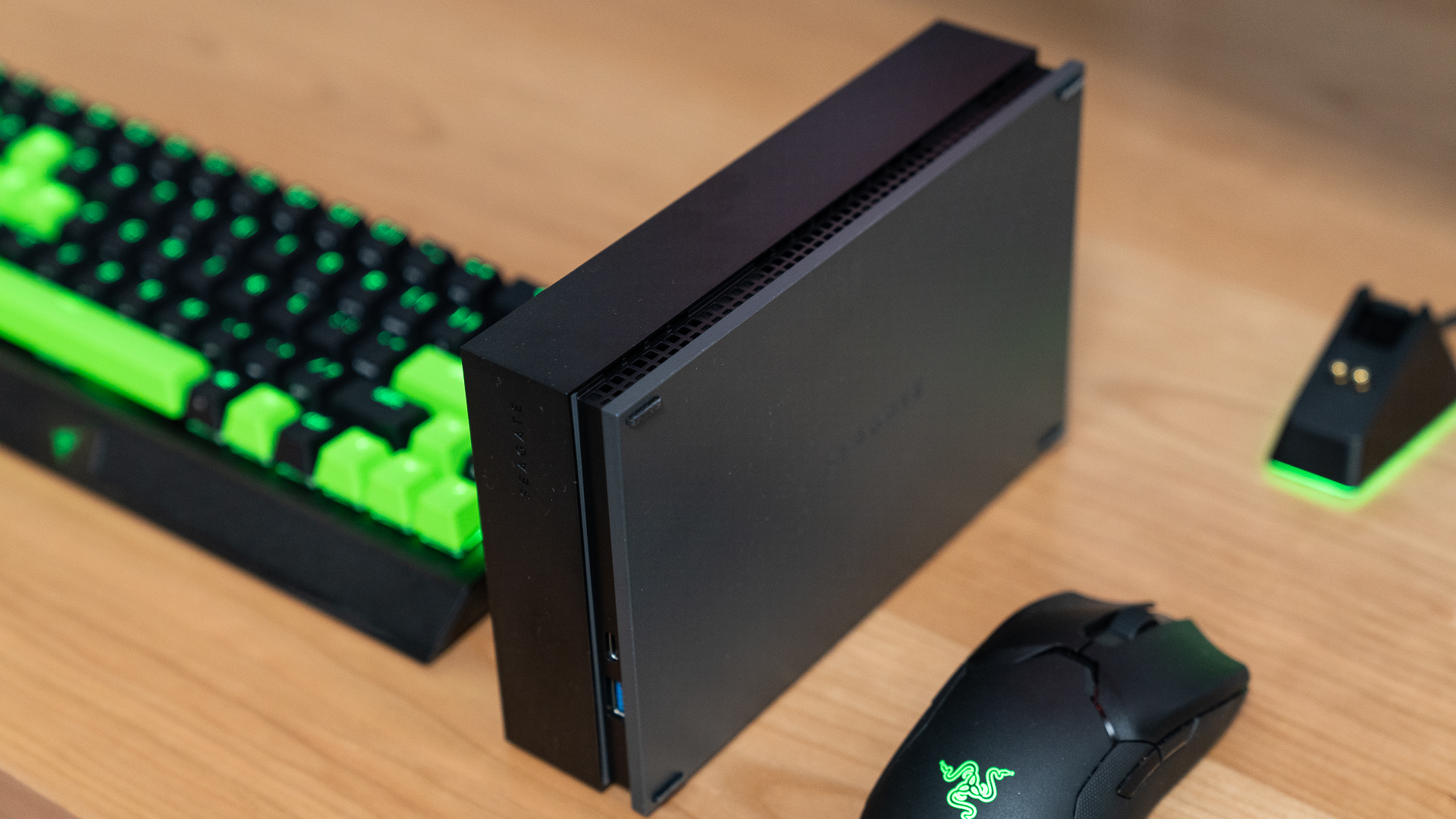 游戏桌面大改造,一个简单的游戏桌面