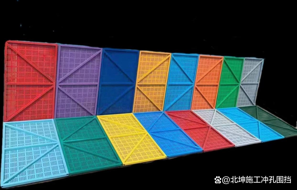 爬架网又叫做外架钢网片，价格是这样的