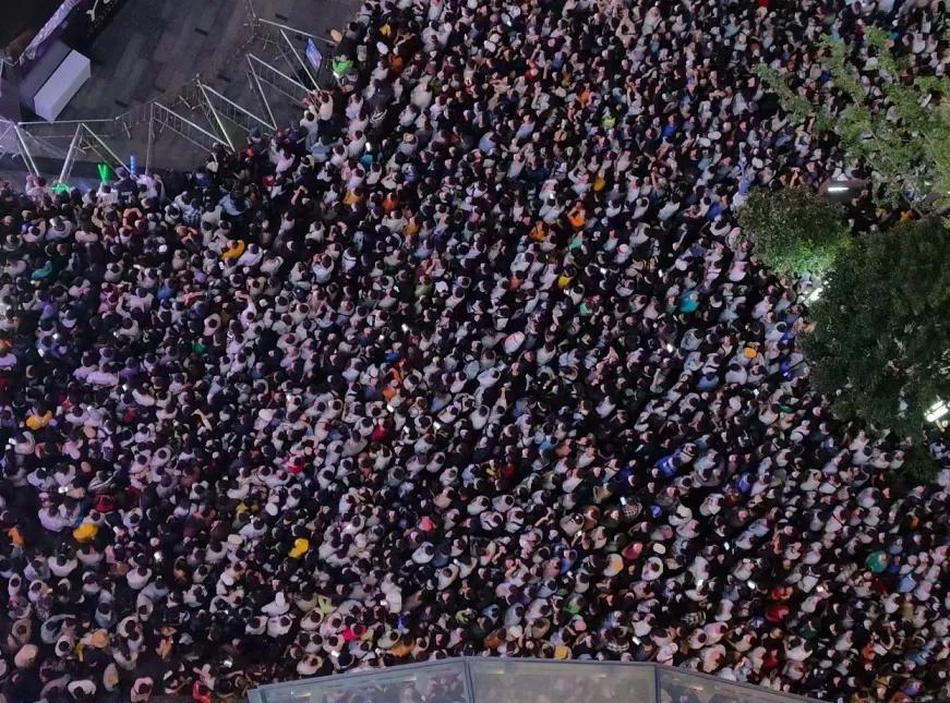 许巍来昆明吗,许巍来了原版