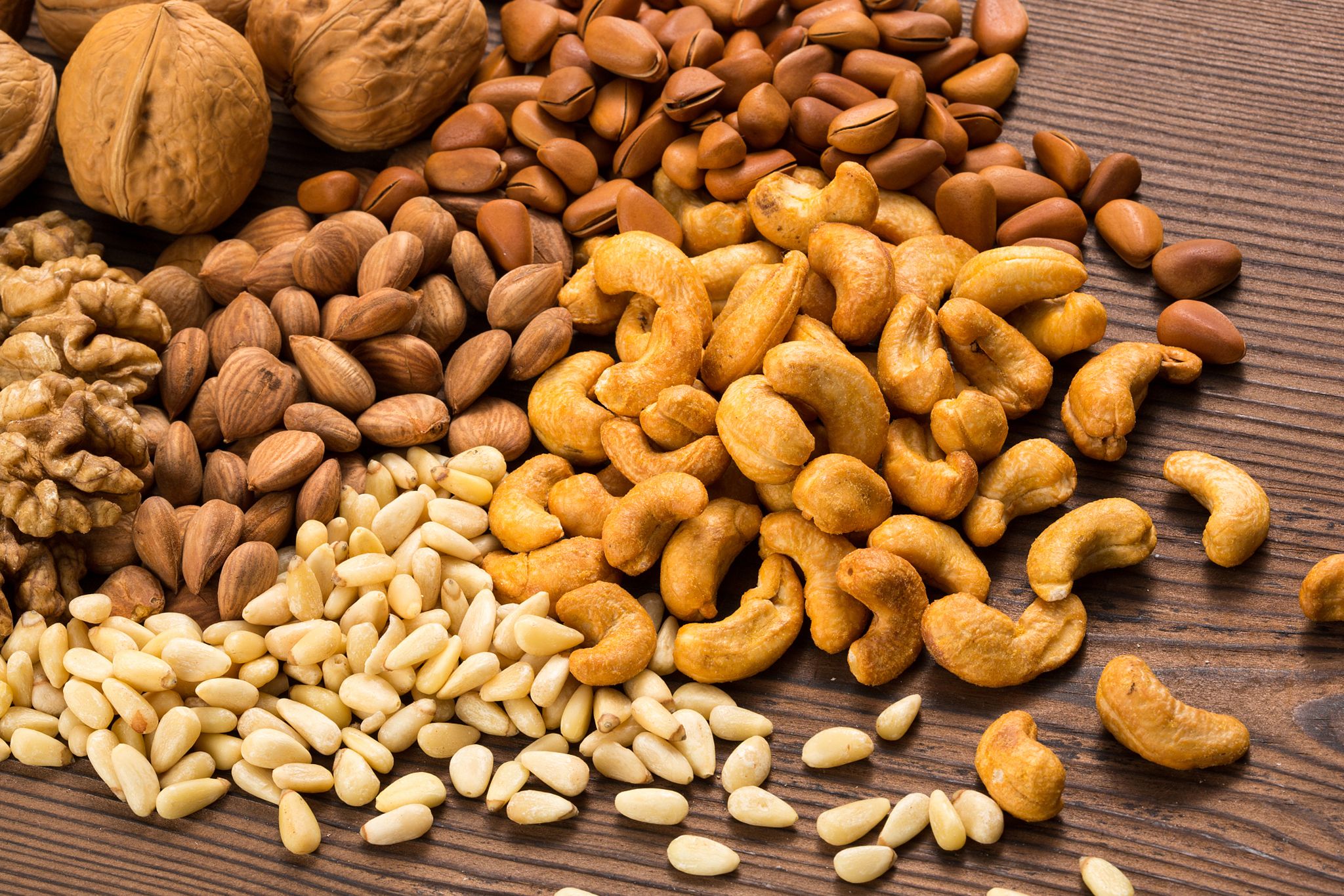 为什么喝水容易减肥,喝水会发胖吗不喝水能减肥