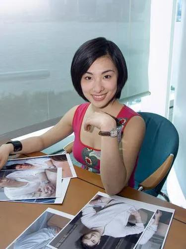 刘璇什么时候退役的 (体操冠军刘璇夺冠的艰难过程)