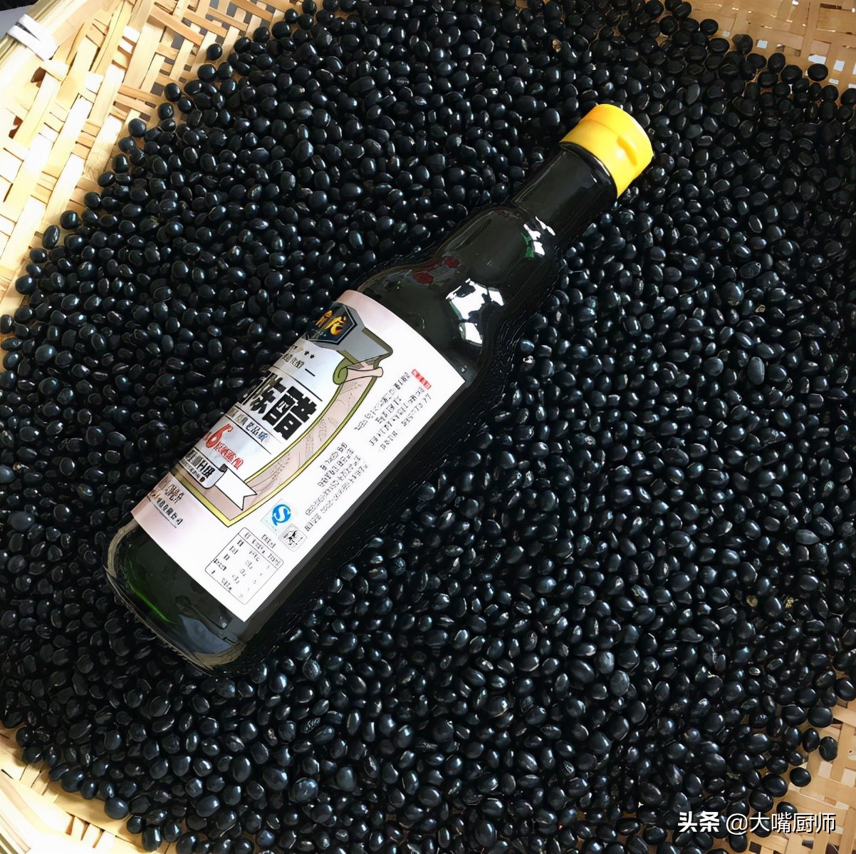 90岁老人醋泡黑豆的正确做法,东北阿姨醋泡黑豆的正确做法