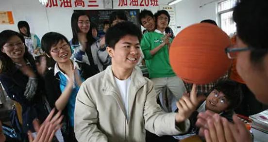 取消本科批次后二本还有优势吗,2022年大学录取不区分一本二本吗