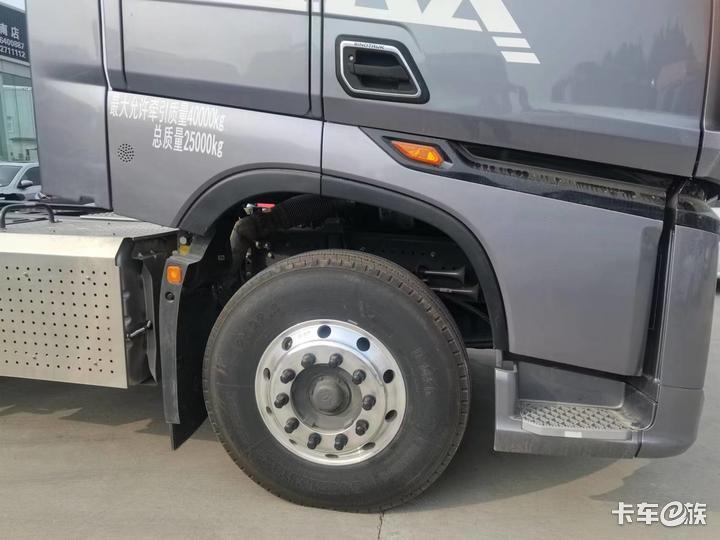 豪沃max创富版燃气车配置,中国重汽豪沃max轻卡