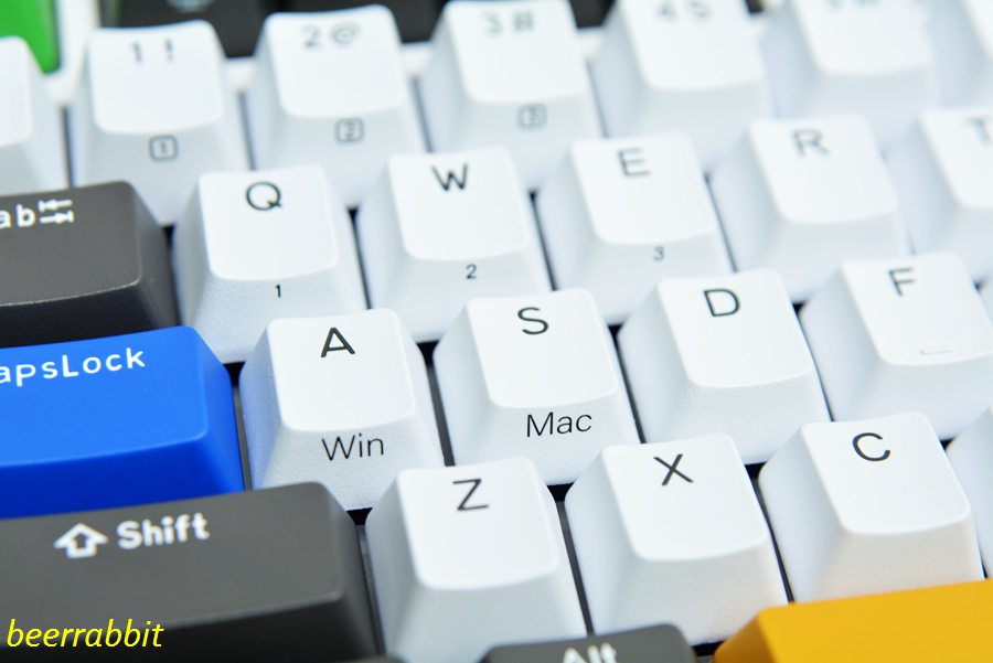 珂芝k75ttc烈焰紫,k75珂芝ttc快银轴是性能版吗