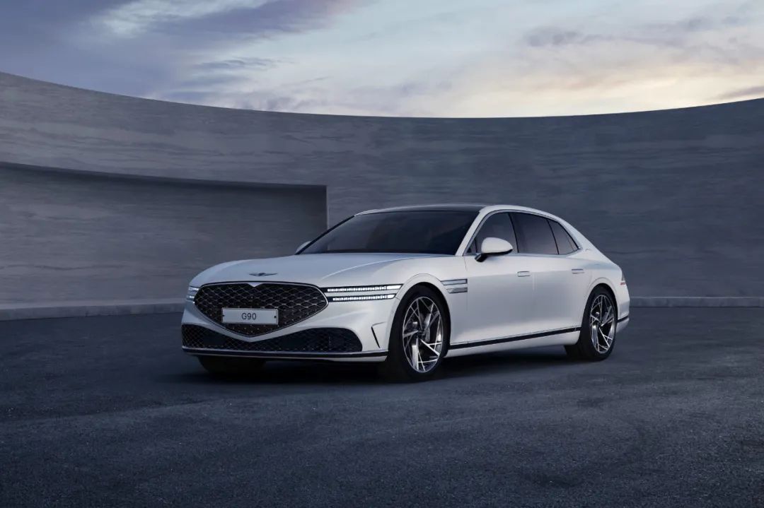 韩国车品牌捷尼赛思什么档次,奇奇怪怪的车型叫什么