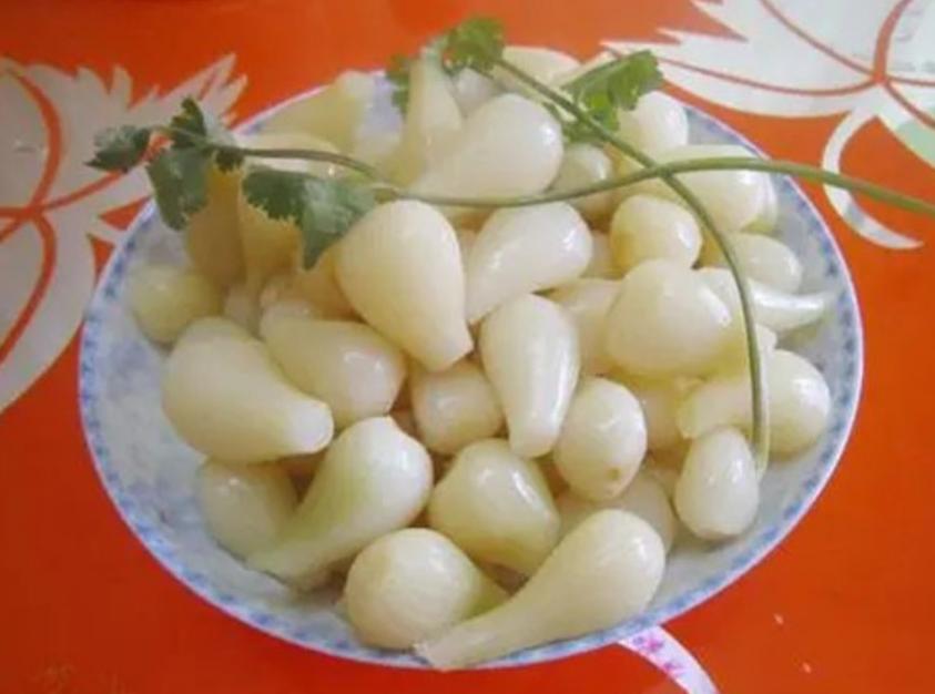 继承岳母上亿遗产法院判决,继承人继承遗产后出国被家人起诉