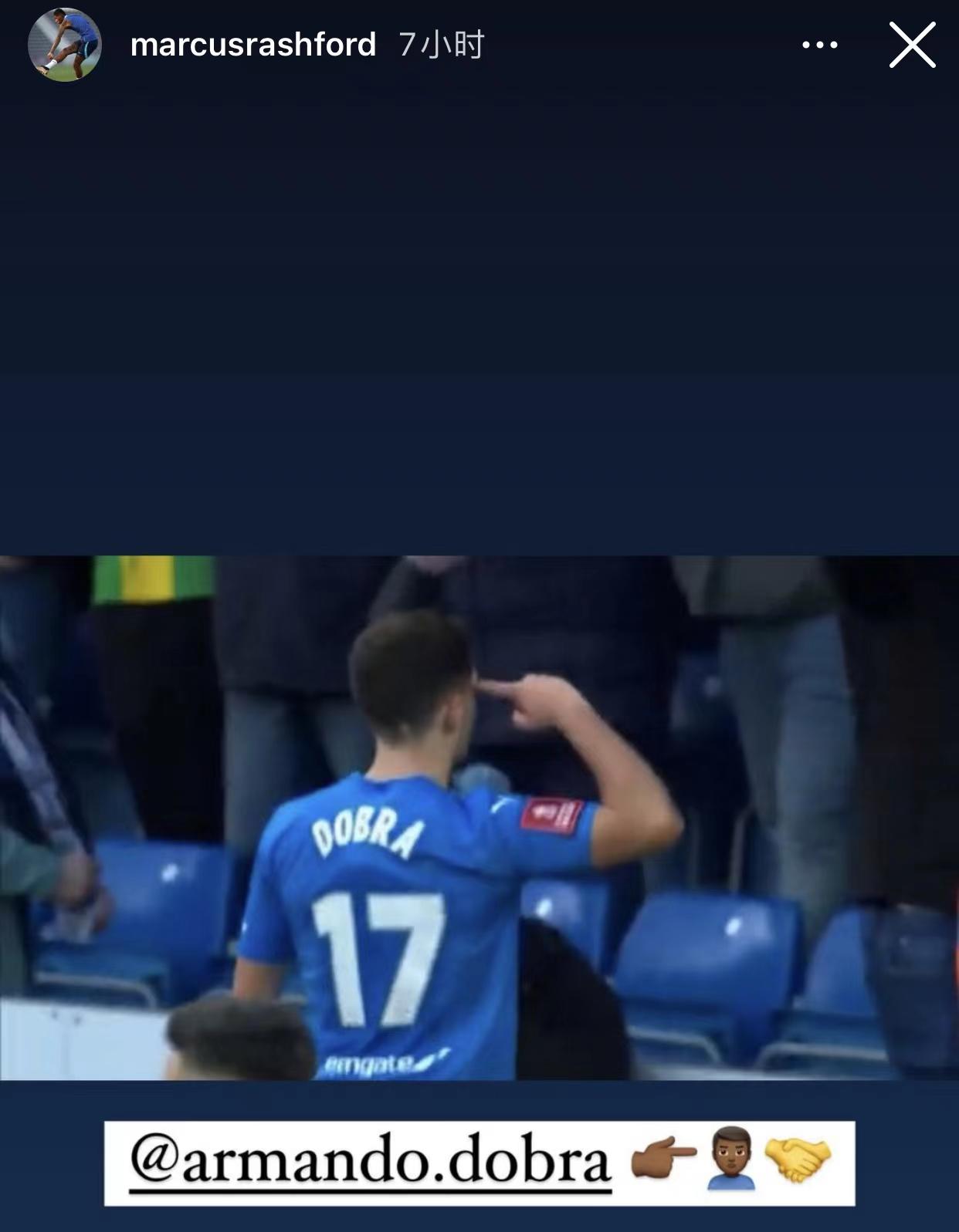 c罗曼联时期拉什福德,c罗怒视拉什福德