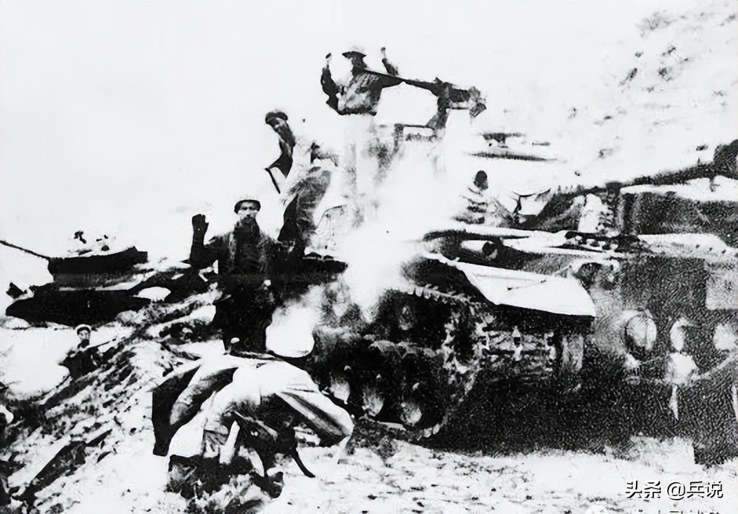 180师担任预备队,师长写血书请战,韦杰笑道:老郑急眼了