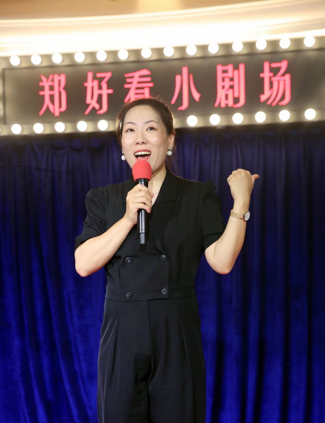 郑州女老师裸辞看世界，开民宿结婚生女，8年后被6岁女儿上了一课