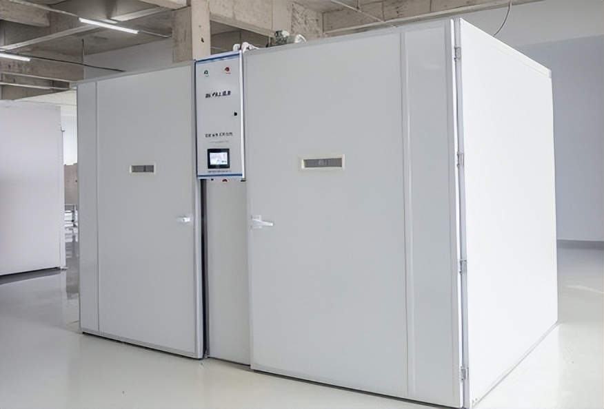 大型孵化器商用最新款,孵化器政府怎么补贴