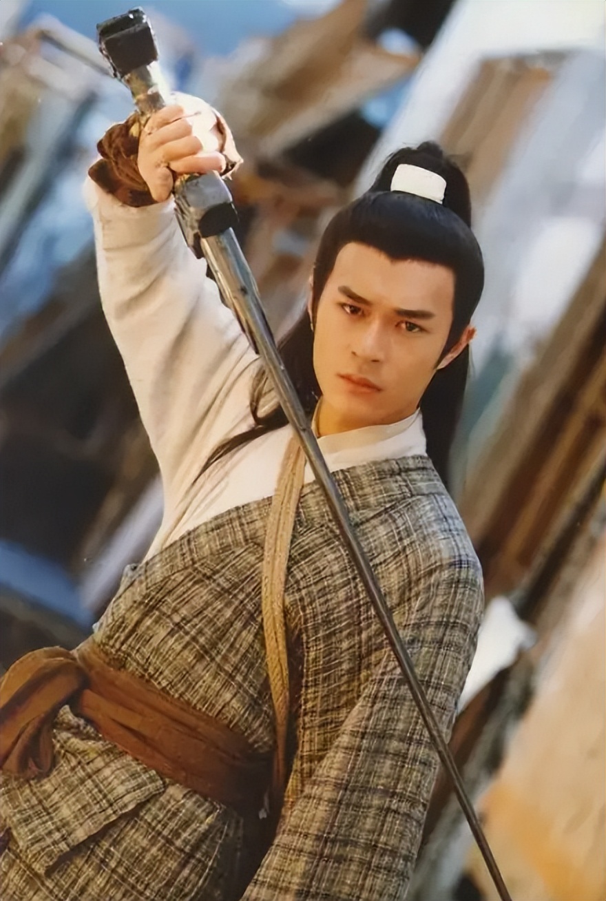 盘点娱乐圈中的中年男星,娱乐圈40岁以上男星大比拼