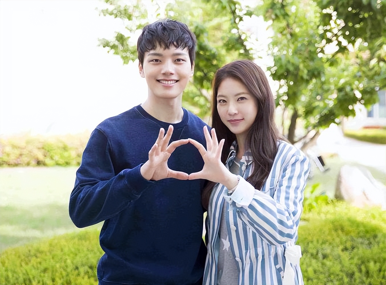 一人分饰多角演技,小女孩演技一人分饰多角