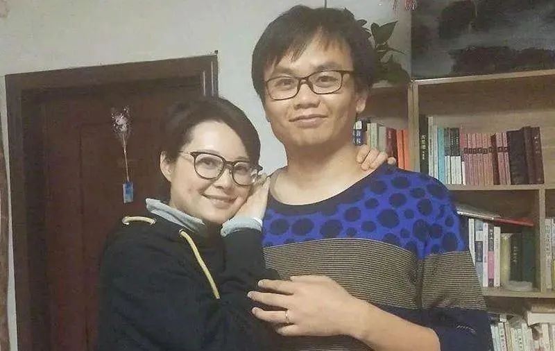 放弃国籍却回国捞金的八位明星,年轻出国享受晚年回国养老的明星