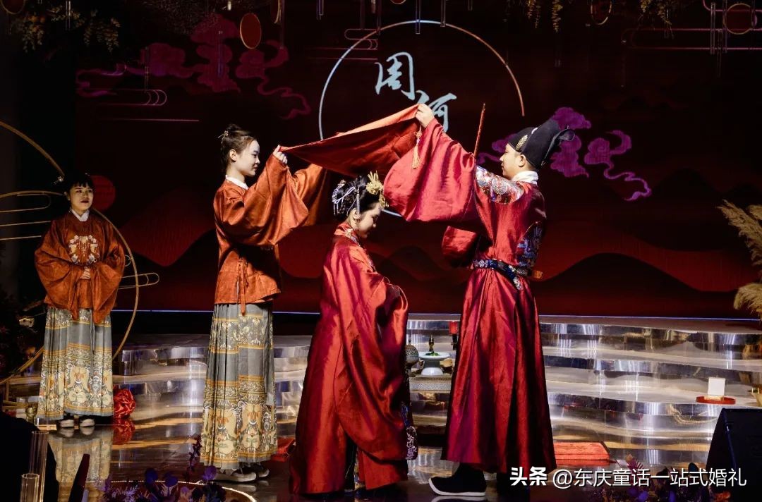 备婚好物分享婚礼请柬,结婚请柬邀请文案可复制