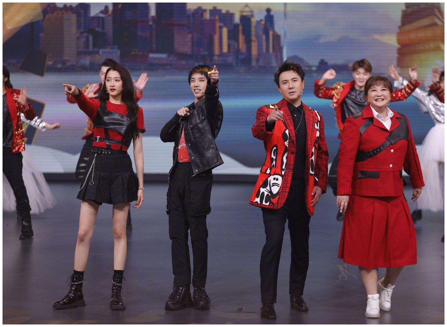 各大卫视，超过十档综艺节目官宣停播一周，网友表示理解支持