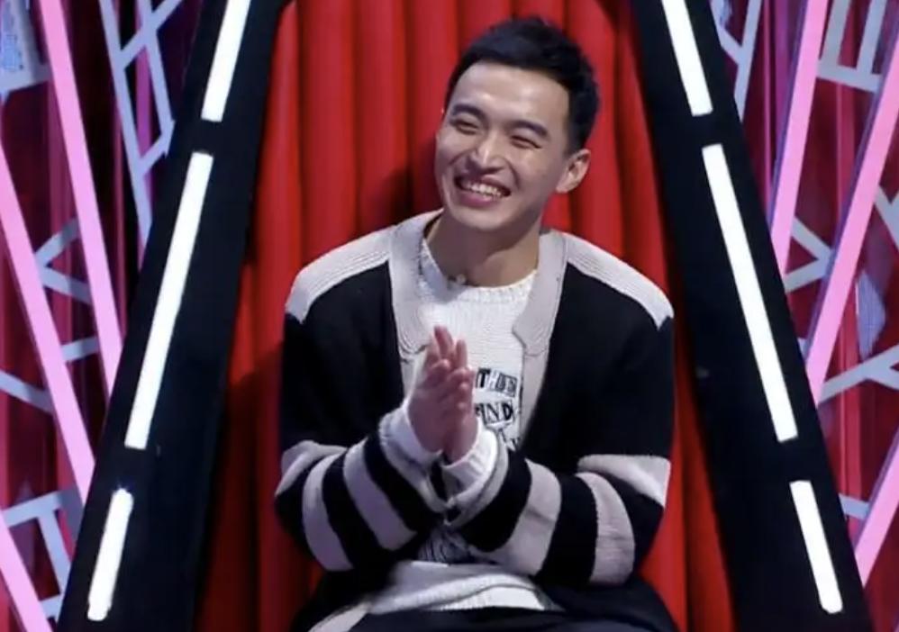 冯潇霆向巩汉林道歉了吗,冯潇霆怒斥巩汉林原视频