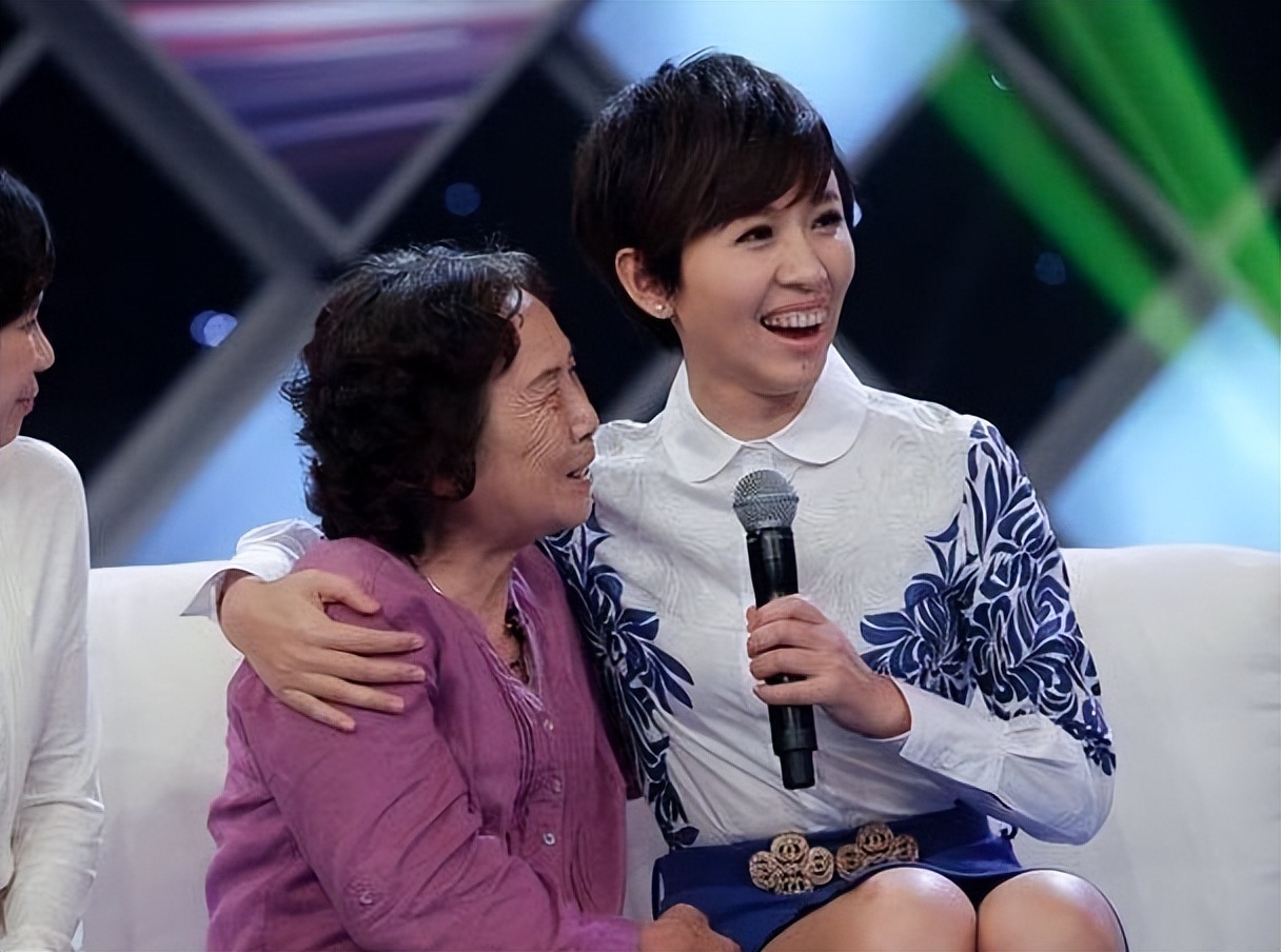 央视年龄最大和最小的主持人,至今未婚的八名央视主持人