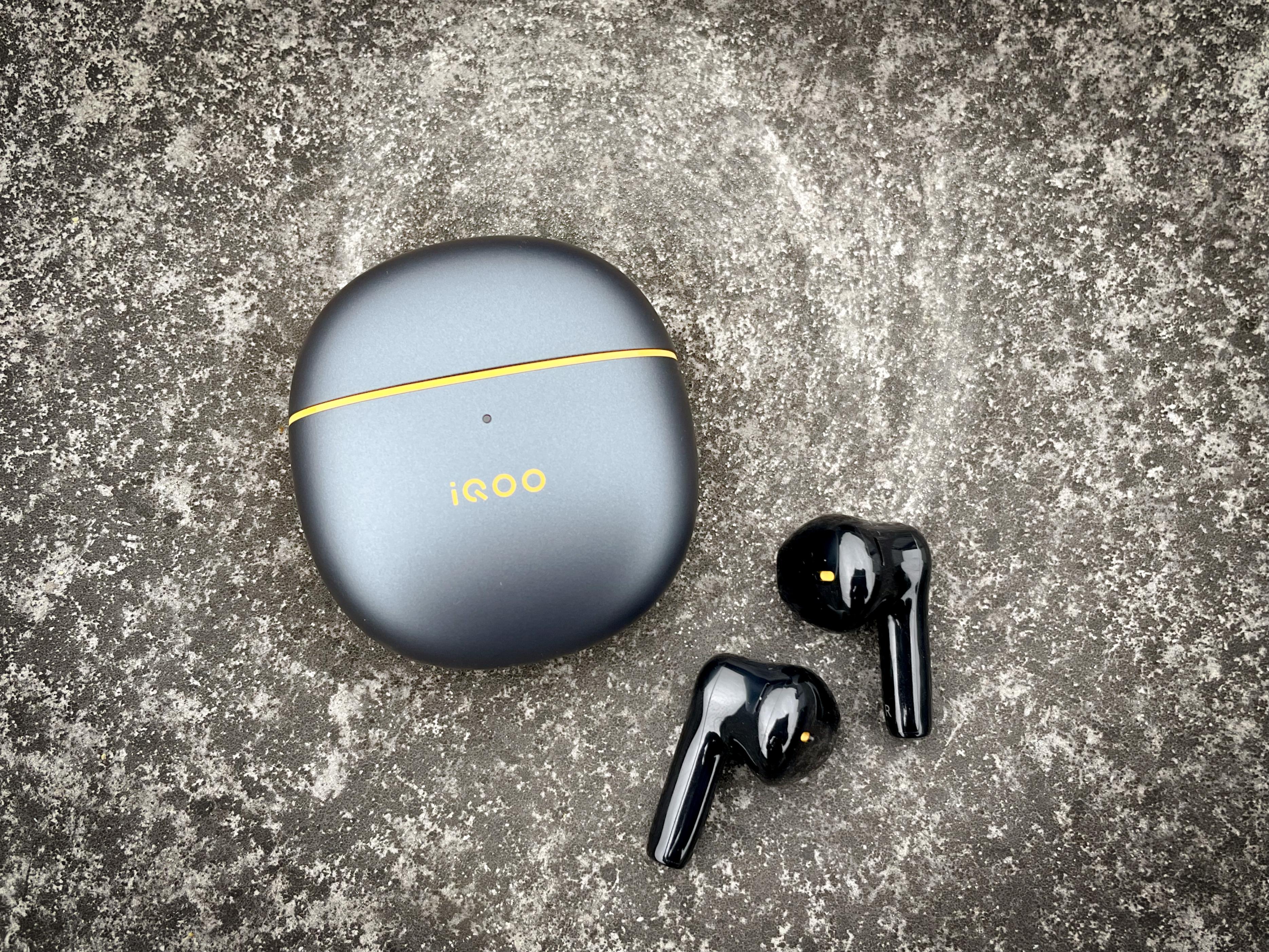 iqootwsair与vivotwsair外型一样吗,iqoo蓝牙耳机赛道版和传奇版区别